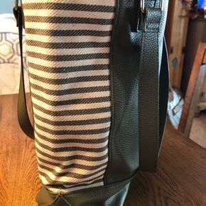 Thirty-One color block bag